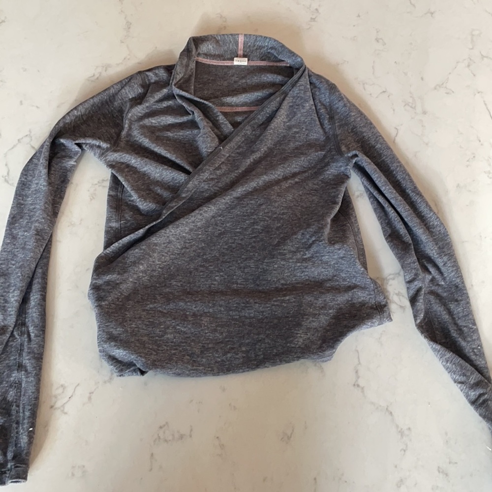 ivivva athletic wrap top